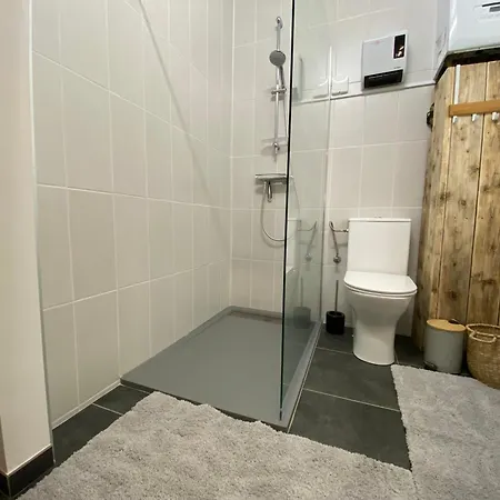 アパート Vue Meuse, En Face De La Citadelle