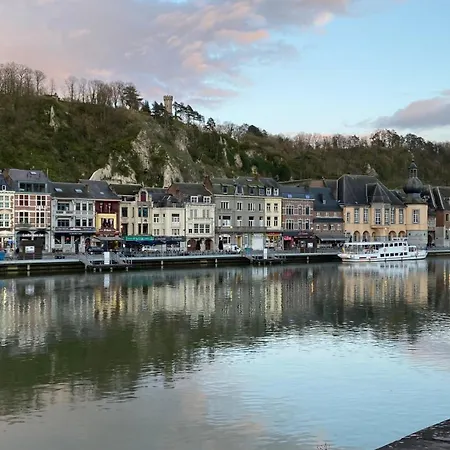 Vue Meuse, En Face De La Citadelle Appartement