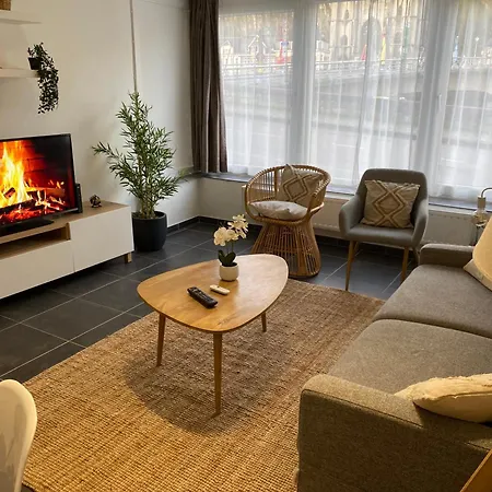 アパート Vue Meuse, En Face De La Citadelle ディナン